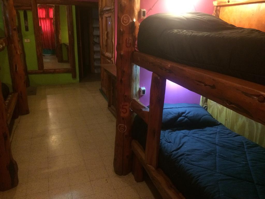 Wood House Hostel San Carlos de Bariloche Ruang foto