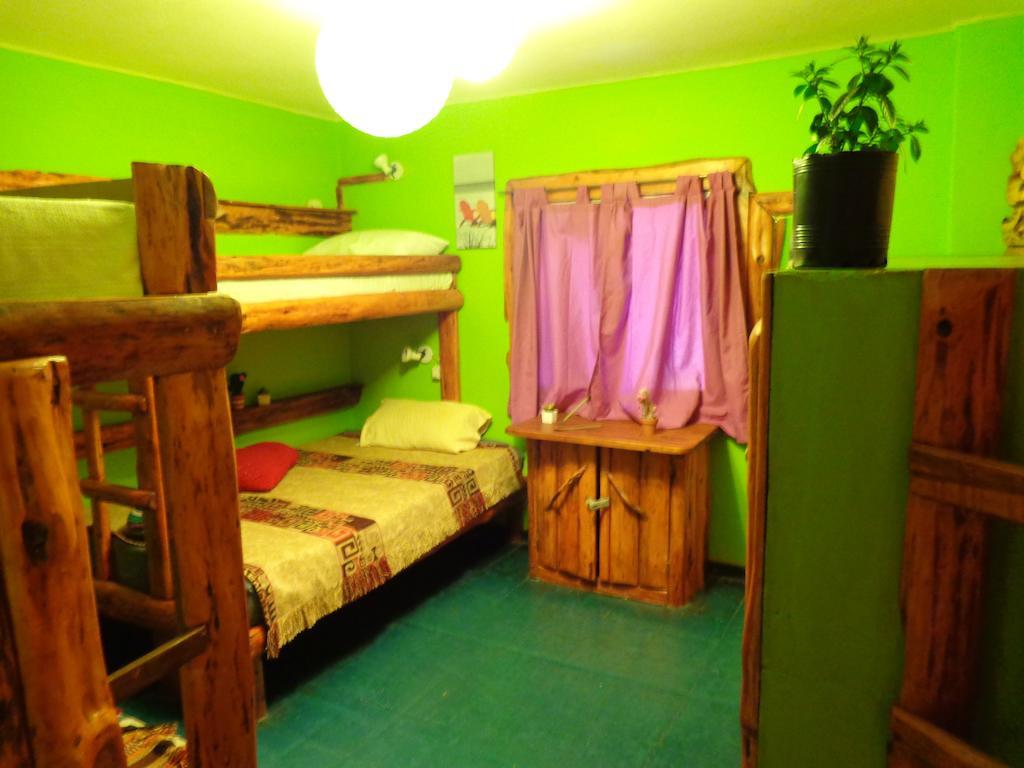 Wood House Hostel San Carlos de Bariloche Bagian luar foto