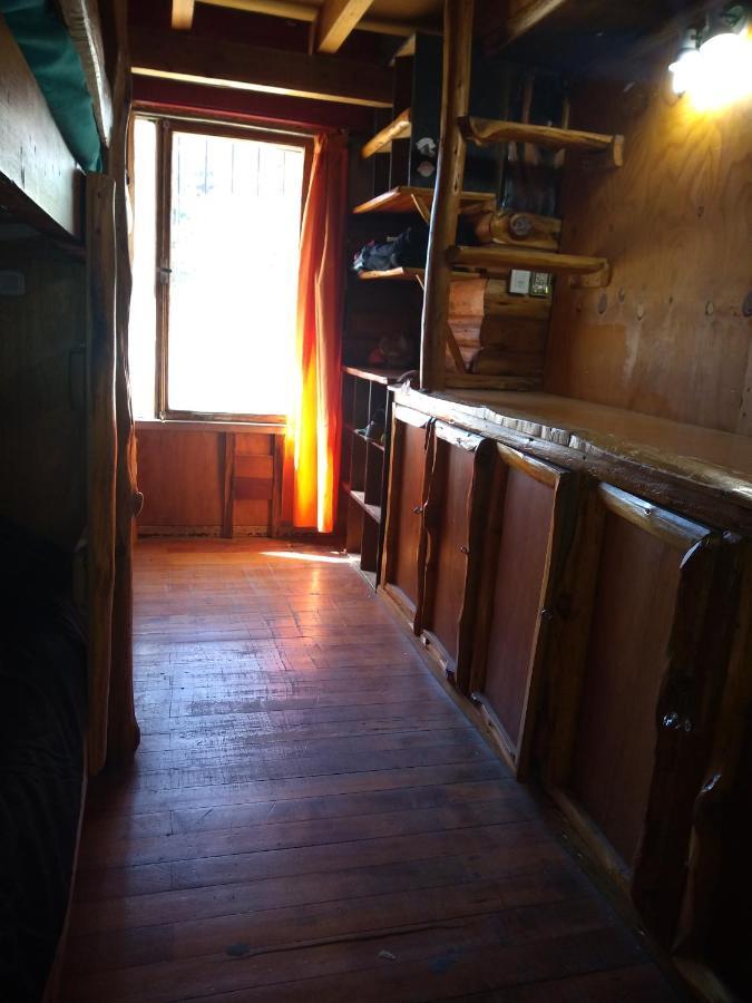 Wood House Hostel San Carlos de Bariloche Bagian luar foto