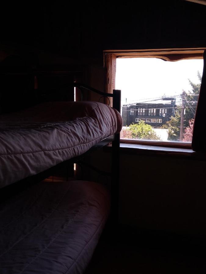 Wood House Hostel San Carlos de Bariloche Bagian luar foto